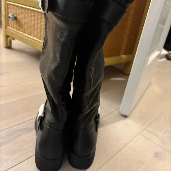 Brand new black knee high boots - Picture 3 of 5
